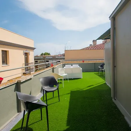 Center Plaza Apartman Figueres